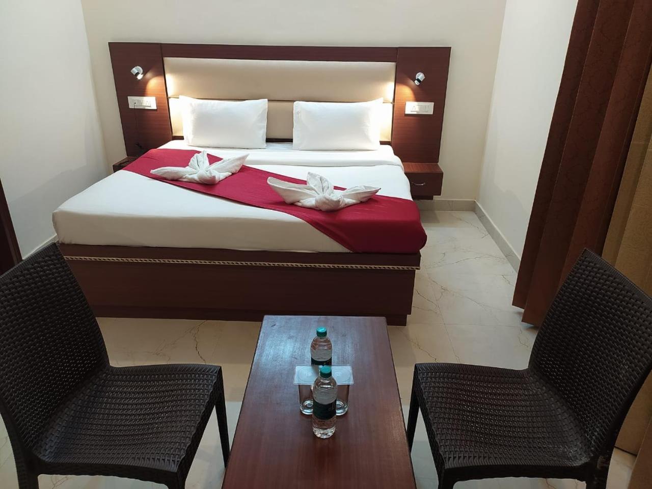 Hotel The Shivaay - Delight Inn Rishīkesh Buitenkant foto