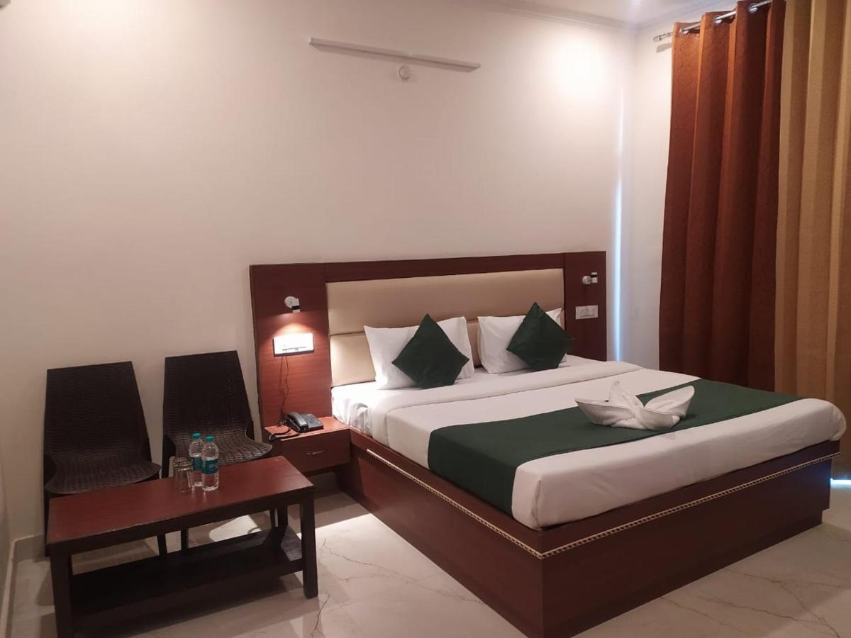 Hotel The Shivaay - Delight Inn Rishīkesh Buitenkant foto