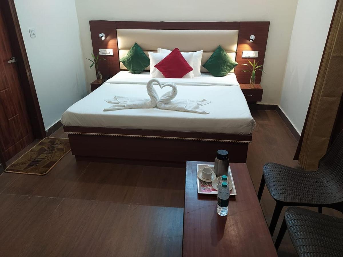 Hotel The Shivaay - Delight Inn Rishīkesh Buitenkant foto
