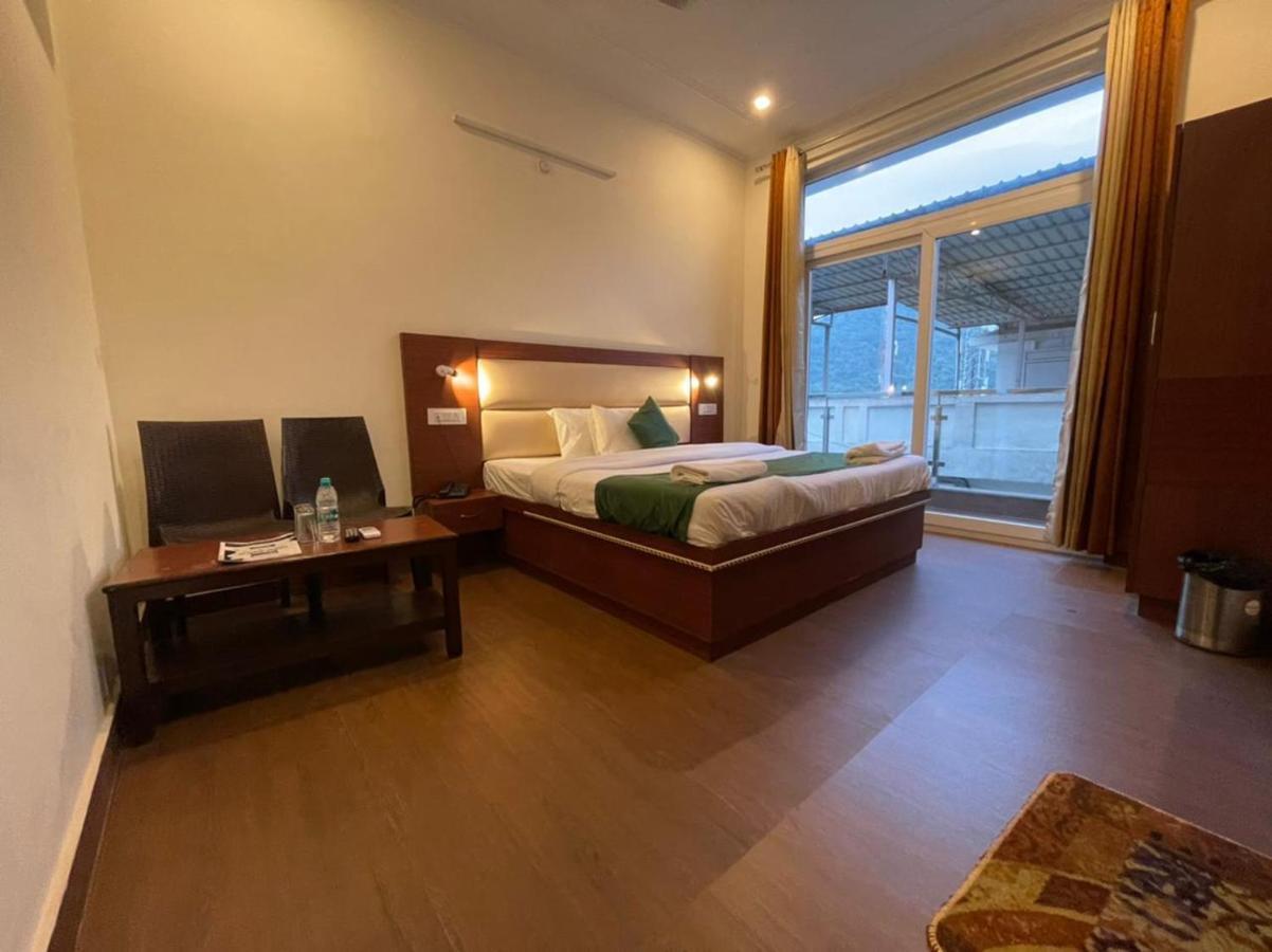 Hotel The Shivaay - Delight Inn Rishīkesh Buitenkant foto